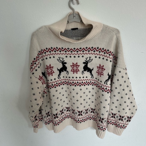 torrid Sweaters - Torrid Womens Winter/Christmas Cowl Neck
Sweater with Reindeer
Size 1/2